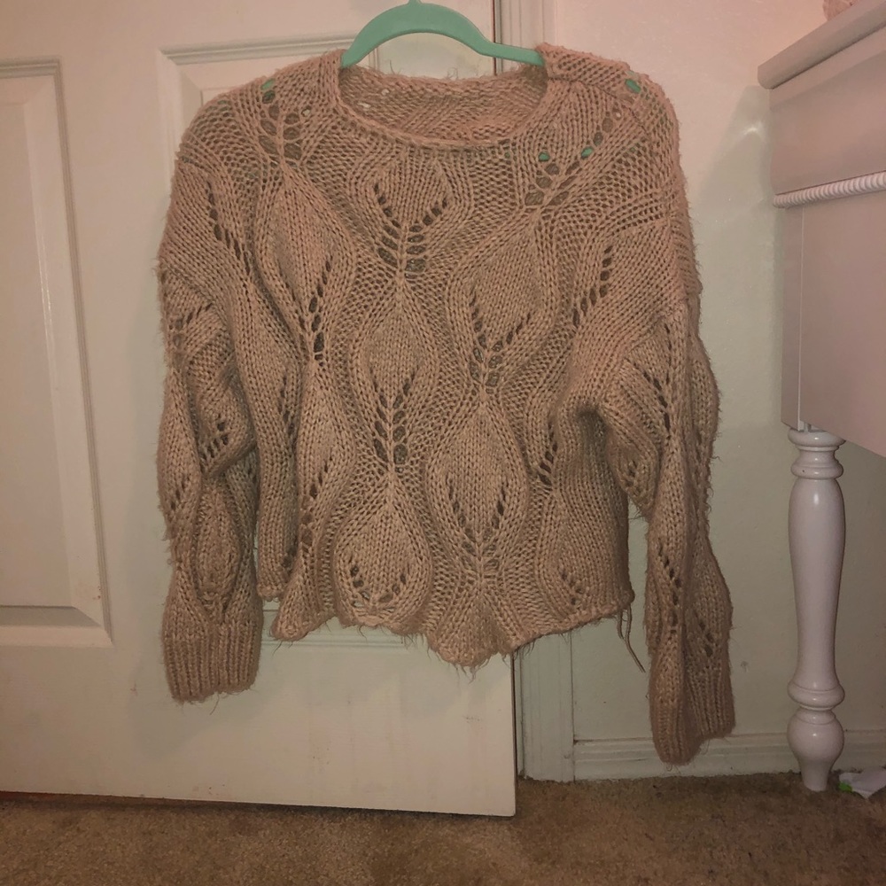 Crochet sweater cream